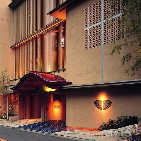 Atami Juraku Hotel Buitenkant foto