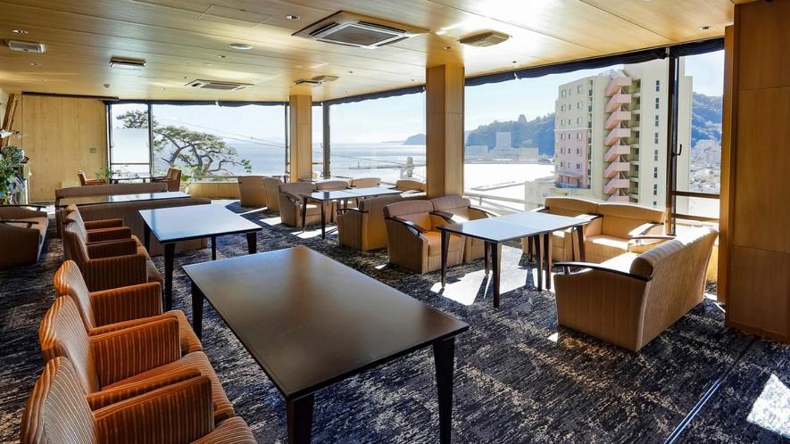 Atami Juraku Hotel Buitenkant foto