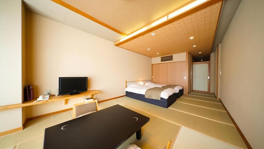 Atami Juraku Hotel Buitenkant foto