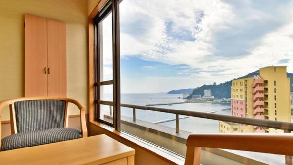 Atami Juraku Hotel Buitenkant foto